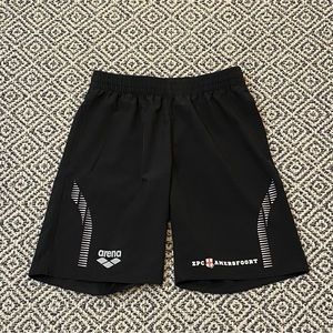 🎉 EUC! 🎉 Like New! Arena Youth LG Black Shorts with drawstring and pockets.